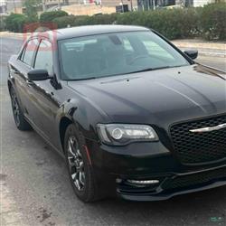 کرایسلەر 300